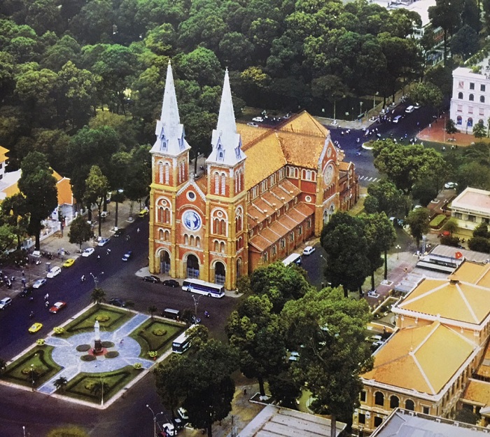 10 églises Vietnam sigon